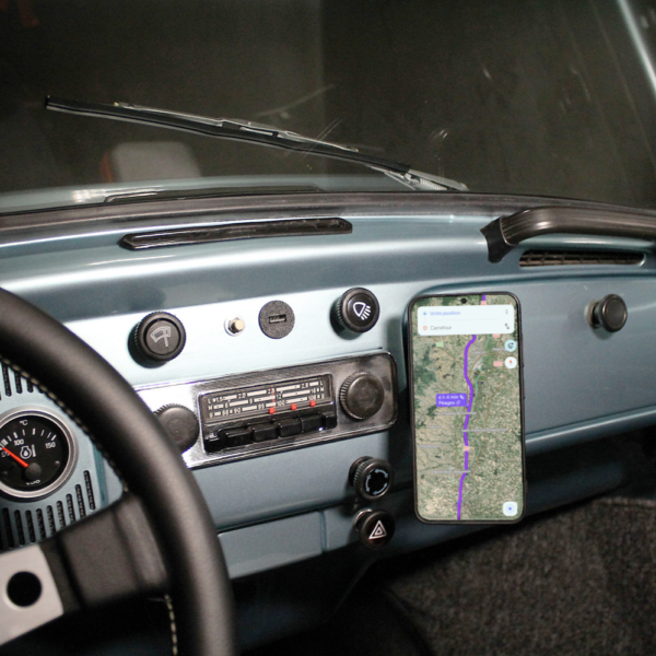 3 Support de téléphone Cox