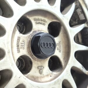 Cache moyeu Audi